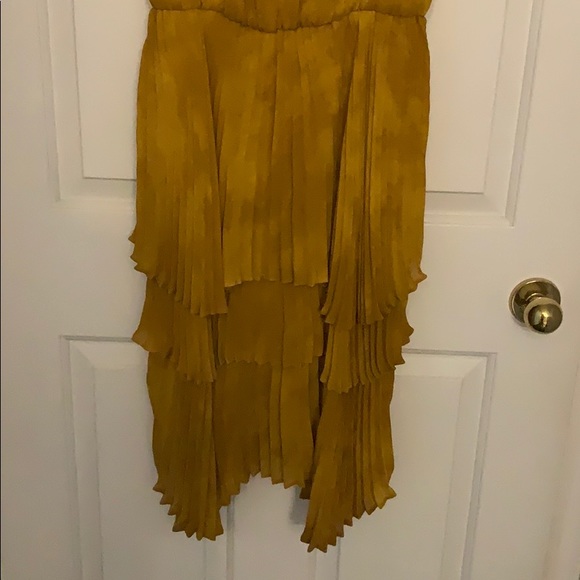 Obakki Ladies dress - Picture 2 of 7